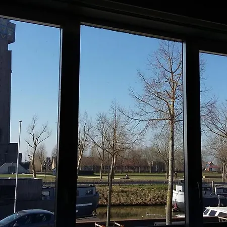 Bloemmolenkaai * Diksmuide